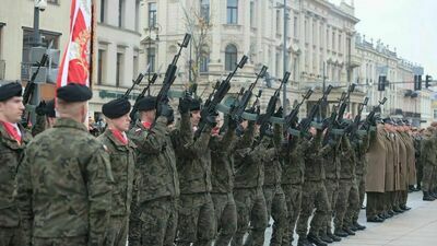 104. lata temu Polska odzyskała niepodległość. Uroczystości na placu Litewskim w Lublinie