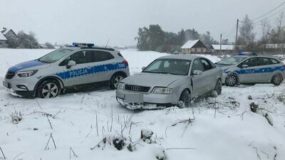 Szalona ucieczka pijanego kierowcy. Patrole ustawiły blokadę dróg