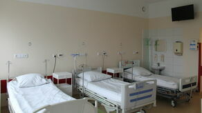 Pomieszczenia na najwyższej kondygnacji bloku C hrubieszowskiego szpitala są już przygotowane na to, by od 1 grudnia przyjąć pierwszych pacjentów.