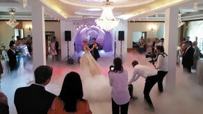 W Hotelu Jedlina w Motyczu przez 25 lat bawiły się całe pokolenia. Bywało tak, że dzieci, których chrzty tu organizowano, bawiły się potem w tej samej sali na swoich weselach