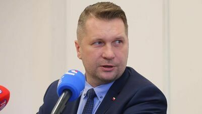 – Do szkół katolickich uczęszcza 100 tys. polskich dzieci. Przez szereg lat prowadzące je fundacje i stowarzyszenia takiego wsparcia nie otrzymywały – tłumaczy minister Przemysław Czarnek