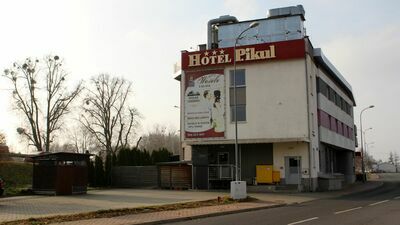 Poza nadbudową hotel ma zyskać nową elewację