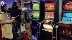 Służby wpadły do parczewskiej jaskini hazardu. Teraz szukają właściciela "kasyna"