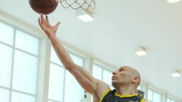 Tomasz Celej to największe nazwisko wśród graczy LNBA

