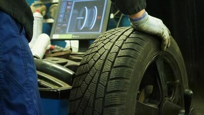 Dziękuj, że nie jeździsz SUV-em. Sprawdzamy ceny wymiany opon w Lublinie