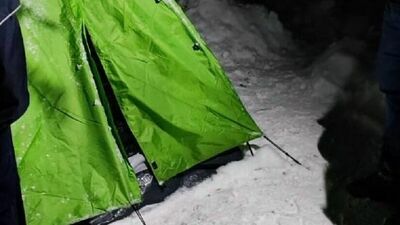 Namiot Anny rozbity w środku żyrzyńskiego lasu. To tutaj kobieta mieszka od kilku miesięcy. Nie przyjmuje pomocy