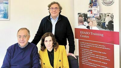 Prof. Robert Rejdak, należy do czołowych europejskich okulistów. Od 11 lat jest m.in. wykładowcą Europejskiej Szkoły Zaawansowanych Studiów w Dziedzinie Okulistyki w Lugano. 