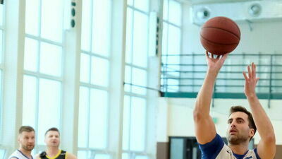 Piotr Ziółkowski to lider Symbitu

