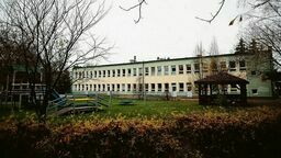 Ratusz założył, że placówka przy ul. Poturzyńskiej zostanie zaprojektowana i zbudowana w czasie nie dłuższym niż dwa lata, a koszty inwestycji wyniosą niewiele ponad 3 mln złotych. A najtańsza oferta opiewała na niemal 3,9 miliona