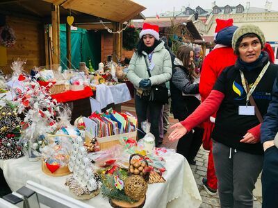 W Zamościu już czuć Boże Narodzenie. Co można kupić na Jarmarku Świątecznym?