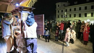 Lublin. „O pastuszkach, co za Jezuskiem chodzili” w szopce na deptaku. Zdjęcia