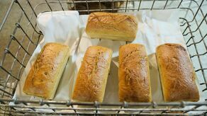 120 piekarni ostrzega przed chlebem po 15 zł. Prezes z Lublina: Czuję rozczarowanie tym co robi rząd