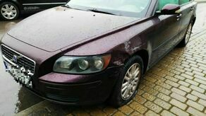 Volvo prokuratora zaraz po zdarzeniu zostało porzucone na miejscu kolizji