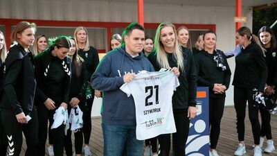 Daria Szynkaruk (z prawej) była najlepszą zawodniczką MKS FunFloor Lublin w meczu ze Startem Elbląg

