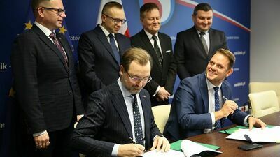 Świdnik będzie mieć autobusy wodorowe. Podpisanie umów z NFOŚiGW