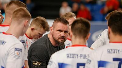 Trener Azotów Robert Lis ma nadzieję, że po raz trzeci z rzędu zdobędzie z zespołem brązowy medal