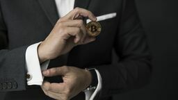 Chciał zarobić na handlu kryptowalutami. Dorobili się tylko oszuści