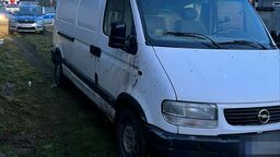 Ucieczka przed policją. Najpierw samochodem, potem pieszo