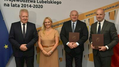 Władze województwa lubelskiego niejednokrotnie stawiały bialski szpital za wzór dobrego zarządzania. Adam Chodziński (po prawej) kieruje placówką od 2019 roku