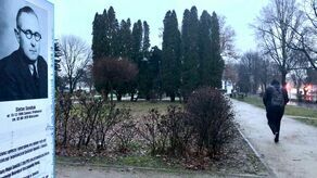 Październikowa uchwała radnych o nadaniu skwerowi im. Stefana Sendłaka została opublikowana w Dzienniku Urzędowym Województwa Lubelskiego 7 listopada, a w życie weszła 14 dni później, więc póki co jest obowiązująca. W ostatni z inicjatywy radnego Kupczyka przy ul. Partyzantów stanęła tablica z informacjami przypominającymi zasługi patrona tego miejsca.