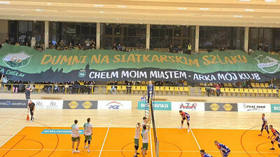 Podczas meczu z KKS Kozienice kibice ChKS Arki Chełm zaprezentowali klubową sektorówkę