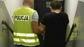 31-latek został zatrzymany zaraz po zdarzeniu, a później tymczasowo aresztowany. Od lipca nie wyszedł na wolność