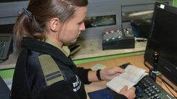 Kontrola graniczna prowadzona przez funkcjonariusza SG