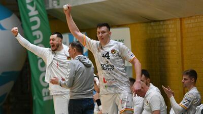 Piłkarze ręczni Padwy Zamość po dwóch wygranych meczach awansowali w tabeli o cztery lokaty