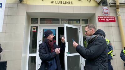 Awantura podczas pikiety ludzi Kai Godek pod liceum w Lublinie. „To szerzenie nienawiści”
