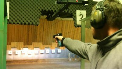 Radny chce nauczyć się strzelać. "Jeśli Białorusinom zechce się wpaść do nas na colę i chipsy..."