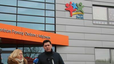 Anna Chwałek, prezeska Wspólnego Świata skarży się na hejt. Poseł Dariusz Stefaniuk odpiera zarzuty opozycji