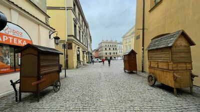 Kramy na ul. Bramowej