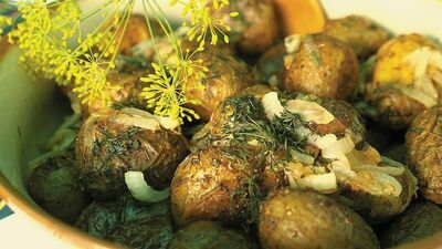 Ziemniaki nie muszą być nudne. Nasz pomysł na smaczny obiad. Przepisy kulinarne