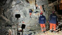 Skutki trzęsienia ziemi w Turcji