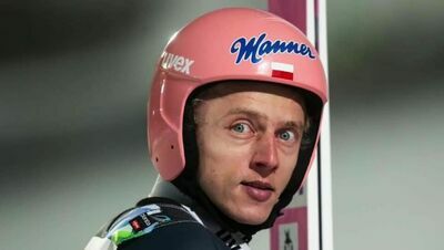 Skoki narciarskie. Halvor Egner Granerud skutecznie ucieka Dawidowi Kubackiemu