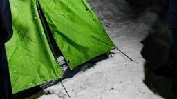 Namiot Anny rozbity w środku żyrzyńskiego lasu. To tutaj kobieta mieszkała od kilku miesięcy