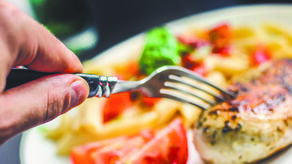 - Wreszcie ktoś zwrócił uwagę, że w mieście jest problem, chwała Wam za to Smakoszu – mieszkańcy chwalą pomysł na podarowanie posiłku komuś potrzebującemu
