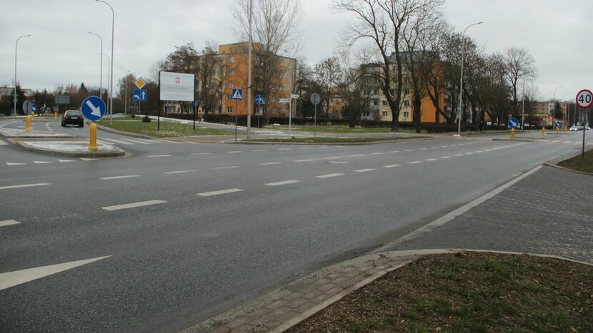 W miejscu tego skrzyżowania ulic Warszawskiej i Artyleryjskiej ma powstać rondo. Z tego miejsca będzie można dostać się na nowy most 