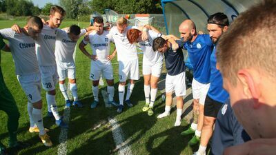 Piłkarze Cisowianki regularnie ogrywają wyżej notowanych przeciwników
