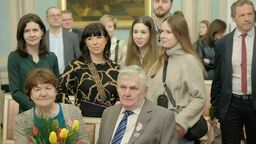 Żeby dostać taki medal trzeba kochać. Diamentowe i złote gody par z Lublina. Zdjęcia