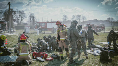 Atak rakietowy na szkołę. Tak ćwiczyli terytorialsi (zdjęcia)