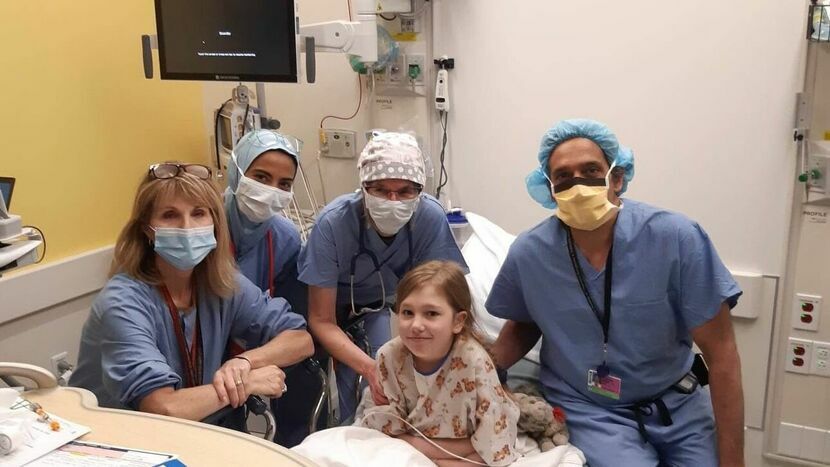 Dr Sitaram Emani wraz ze swoim zespołem z Boston Children`s Hospital przeprowadzili operację, na jaką w Polsce Gabrysia nie miałaby szans. Jest bardzo możliwe, że również tutaj dziewczynka przejdzie kolejne skomplikowane zabiegi, które pozwolą jej wrócić do zdrowia