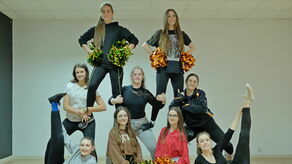 Komisja antydopingowa zaciska zęby, kiedy Perełki dopingują Tytanów. Zdjęcia