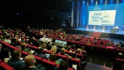 Wczoraj w Lublinie odbyła się konferencja dotycząca dla samorządowców zainteresowanych skorzystaniem z unijnych funduszy. Wzięło w niej udział ok. 600 osób.