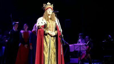 Szkoła z Lublina świętuje 25 lat. Pani dyrektor dostała nietypowy prezent 