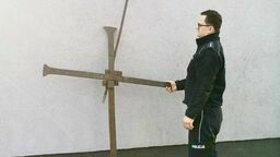 Z dwumetrowym krzyżem na rowerze. Ukradł i nie chciał oddać