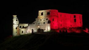 Żeby dojechać z Puław do Janowca i obejrzeć ruiny zamku (na zdj.) kierowcy muszą skorzystać
z drogi wojewódzkiej nr 743. Jej ponad dwukilometrowy fragment w tym roku doczeka się
remontu