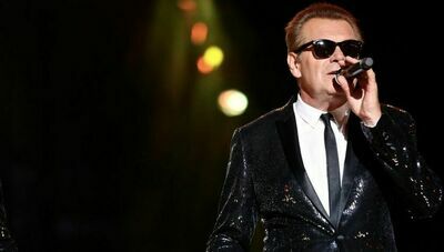 Dariusz Tokarzewski (eks Vox) to jeden z artystów, którzy w sobotę wystąpią w koncercie charytatywnym pt. "Dzielmy się miłością" na rzecz Wioletty Skwarek