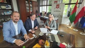 Komagra jest częścią BZK Holding, czyli grupy spółek o polskim kapitale, wśród których są np. Bakoma, Polskie Młyny czy Bioagra, były prowadzone od kilku miesięcy. Rozmowy z jej przedstawicielami, m.in. prezesem Tomaszem Kołodziejem burmistrz Majewska prowadziła od kilku miesięcy.