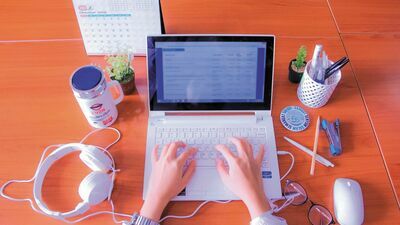 Nowe media – uruchomienie takiego kierunku na UMCS w przeprowadzonych przez uczelnię ankietach sugerowali studenci trzeciego roku dziennikarstwa